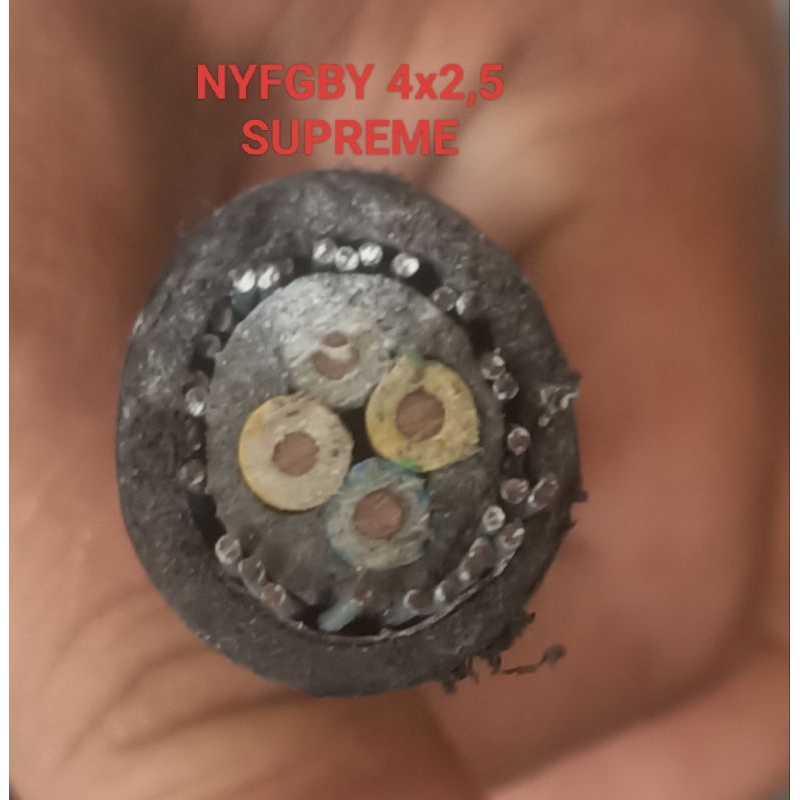 kabel NYFGBY 4X2.5 SUPREME meteran