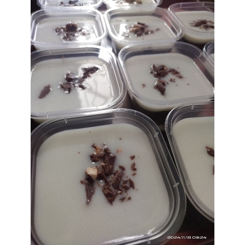 

PUDING PUDDING COKLAT VANILA