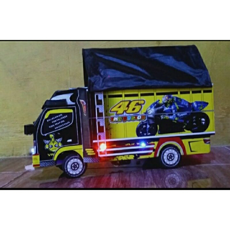 mainan anak/miniatur truk/truk oleng/miniatur truk oleng termurah/miniatur truk variasi lampu/miniat