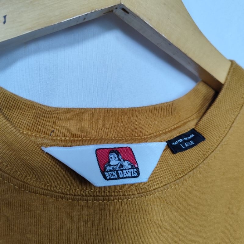 ben davis shirt pocket mustard  size S fit M