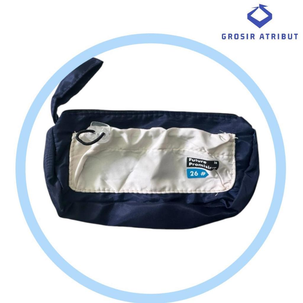 

Tepak Pensil Alat Tulis Waterproof Maskulin