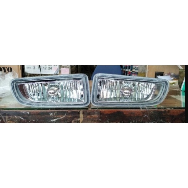FOGLAMP LAMPU KABUT BUMPER DEPAN KIJANG KAPSUL TAHUN 2000 - 2002 / KRISTA