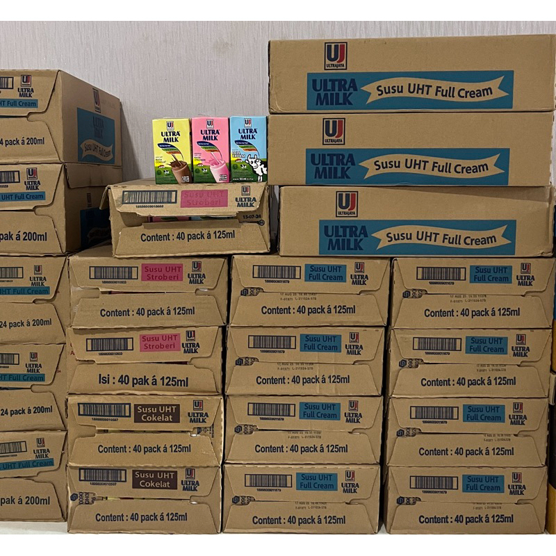 

Ultra Milk UHT Susu Full Cream 125ml isi 40pcs Exp 2025 perdus / karton