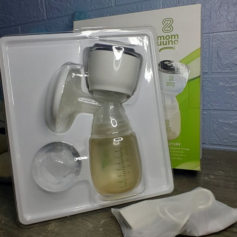 pumping mom uung