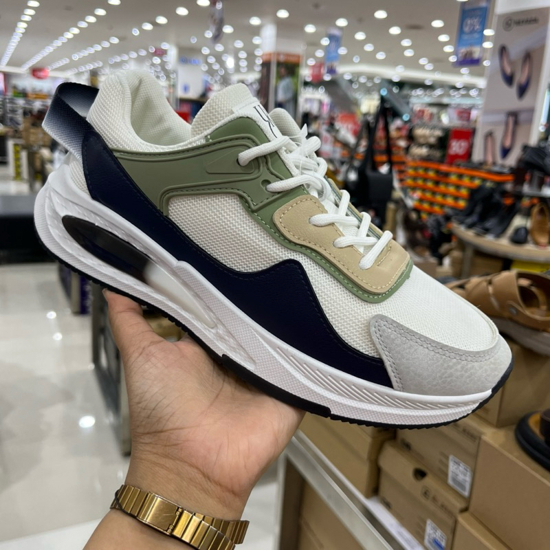 Sneakers Pria by Yongki Komaladi | Sneakers Casual Pria Yongki Komaladi