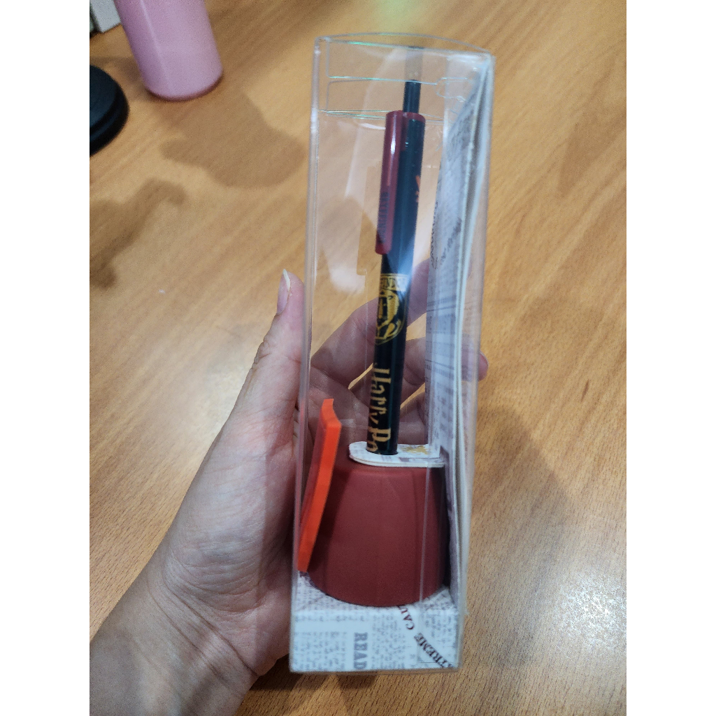 

Miniso x Harry Potter - Pen Ballpoint Pena Gryfindor