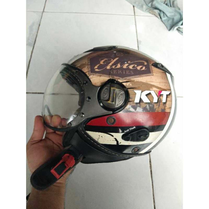 Helm bekas KYT elsico original