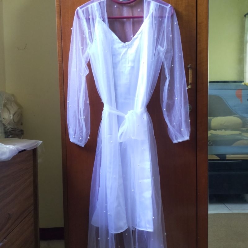 (PRELOVED) Wedding Robe Kimono Pearl Robe Tutulle