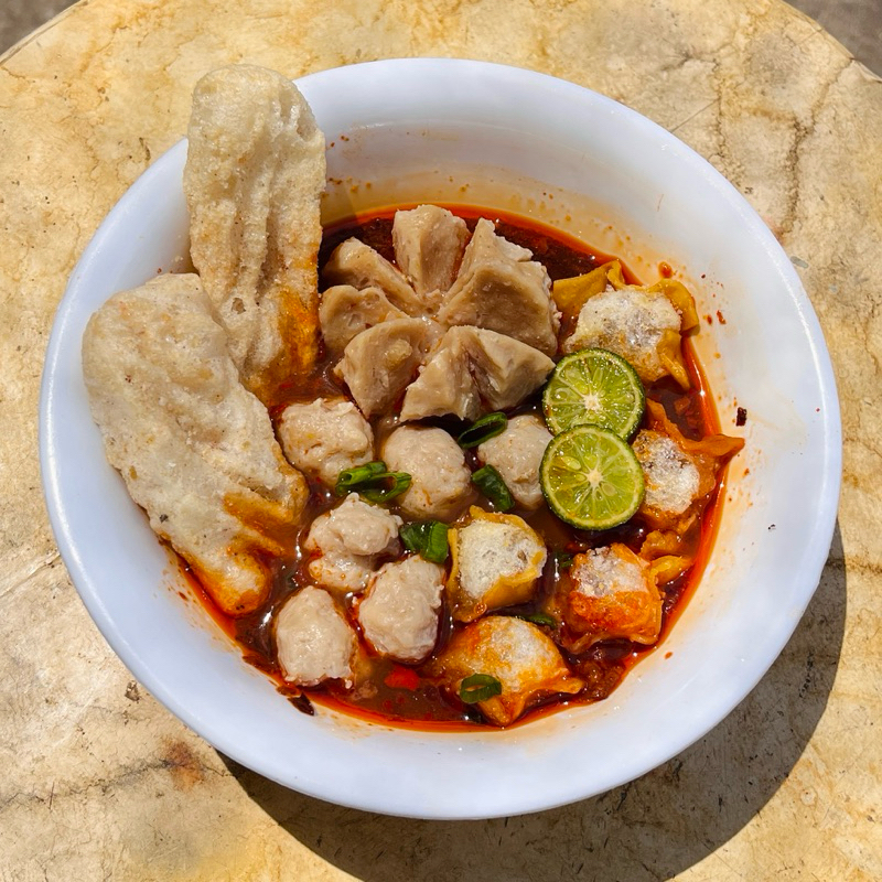 

BOCIRAT CHILLI OIL URAT SAPI | selayhot