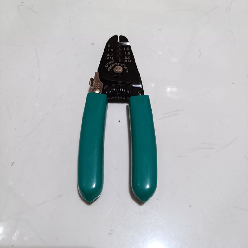 

Tang potong Pipa Kapiler Gunting kabel Multi