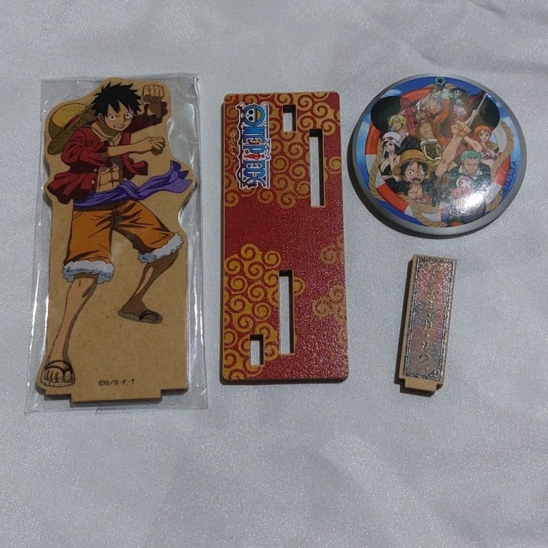 one piece merch official standee luffy
