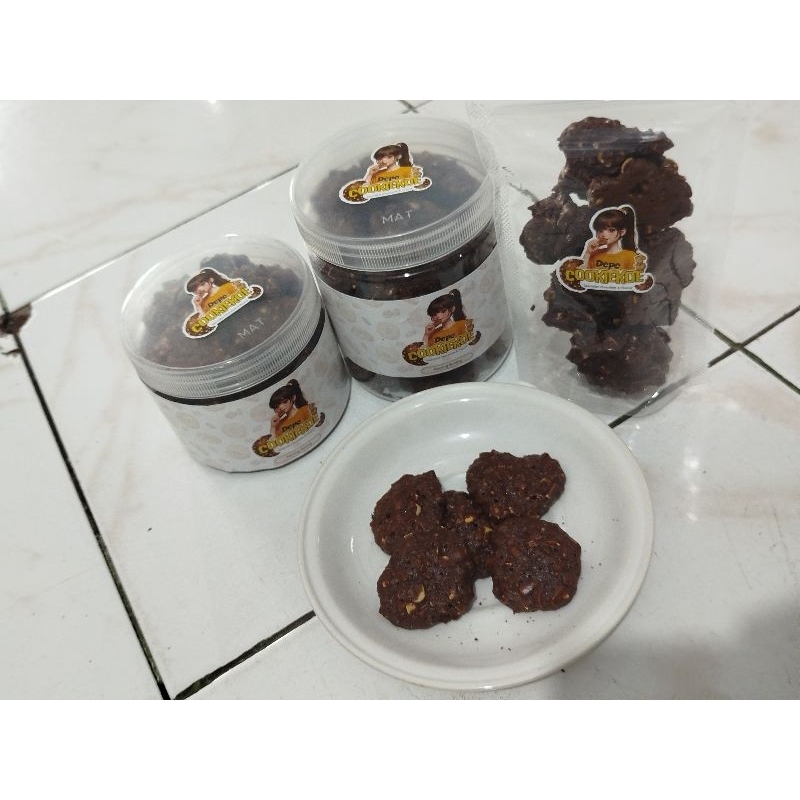 

[squid.ink] kue kering Coklat kacang karang by. Cookiekoe
