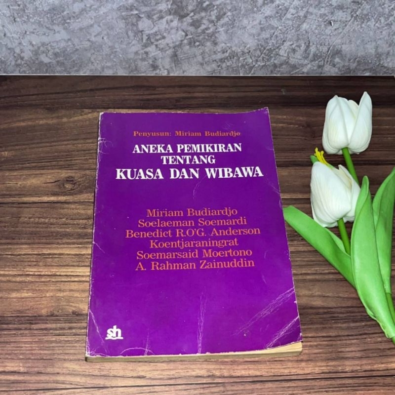 [Buku, Original] Aneka Pemikiran Tentang Kuasa dan Wibawa - Miriam Budiarjo, Benedict Anderson, dll