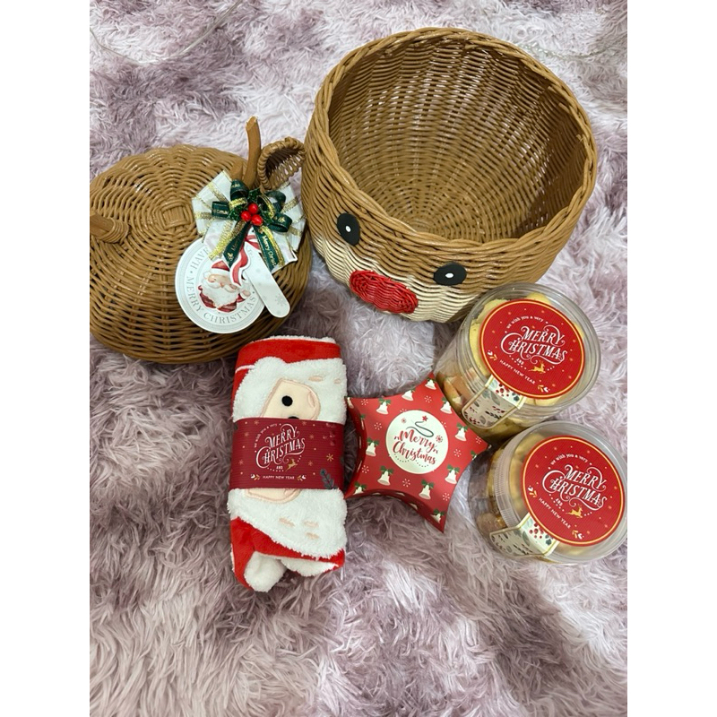 

CHRISTMAS HAMPERS 2024 READYSTOCK