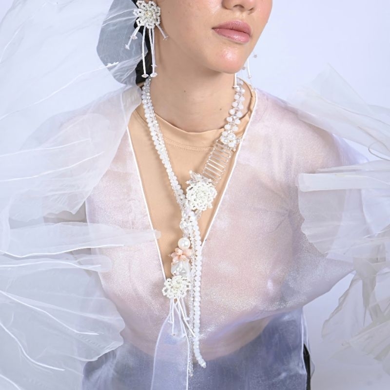 AZORA SERIES / Winter Petals Collection / Kalung handmade / kalung beads / Bros handmade / Bros hija