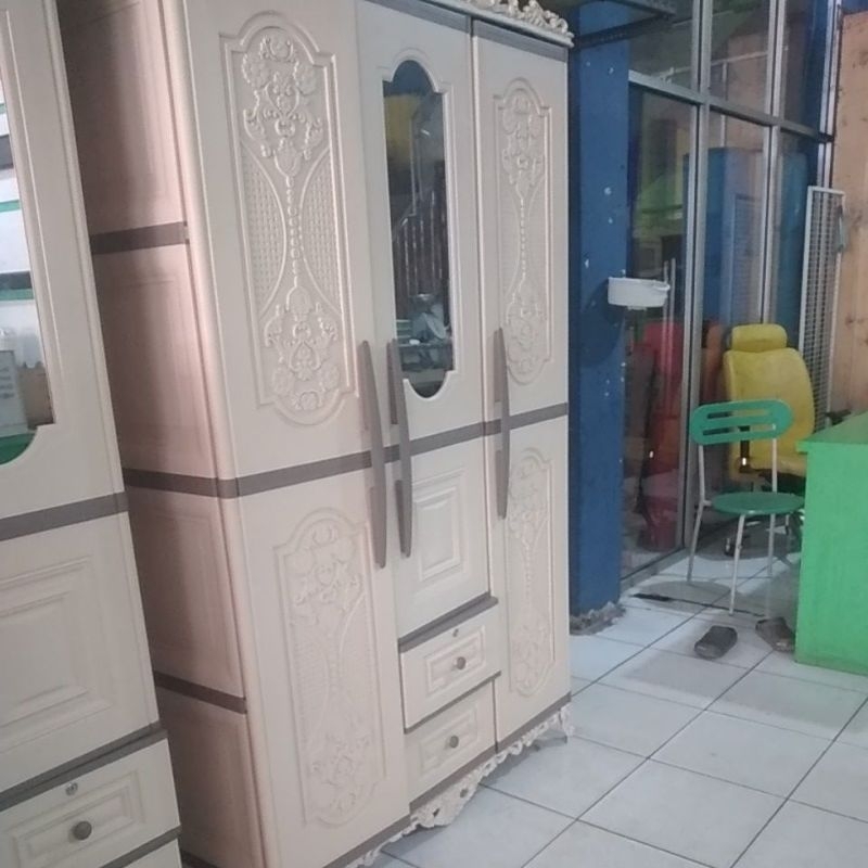lemari plastik 3 pintu olymplast