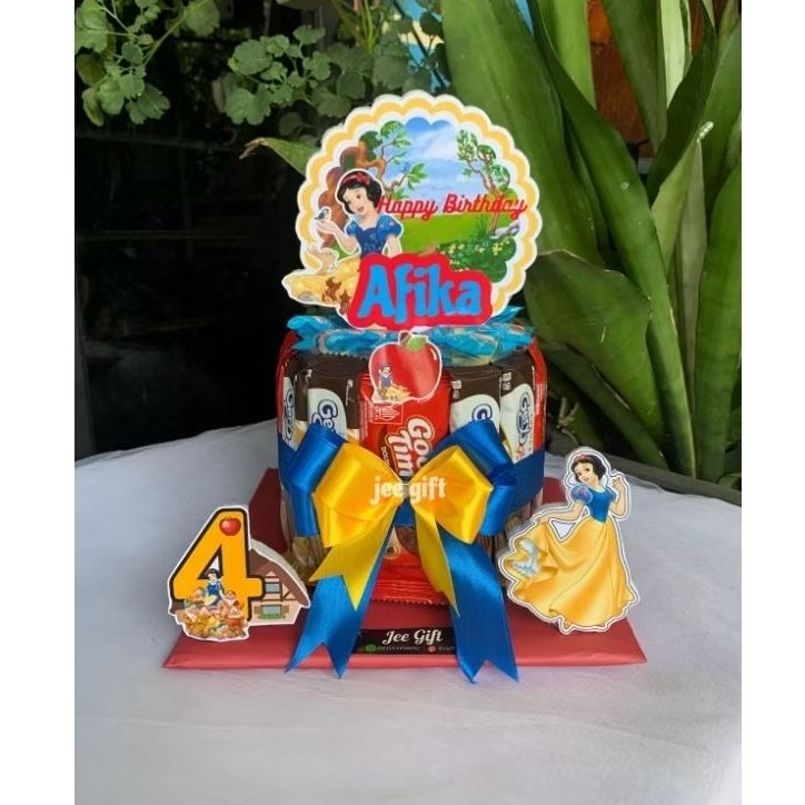 

Tower snack 1 tingkat karakter Snow white/Putri Salju untuk hadiah ultah, khitanan, naik kelas dll