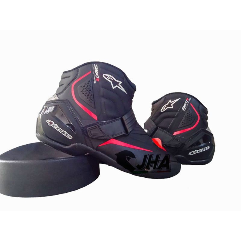 SEPATU ALPINESTAR SMX 1 R V2 SHOES BLACK RED ALPINESTAR SMX 1R V2 BLACK RED