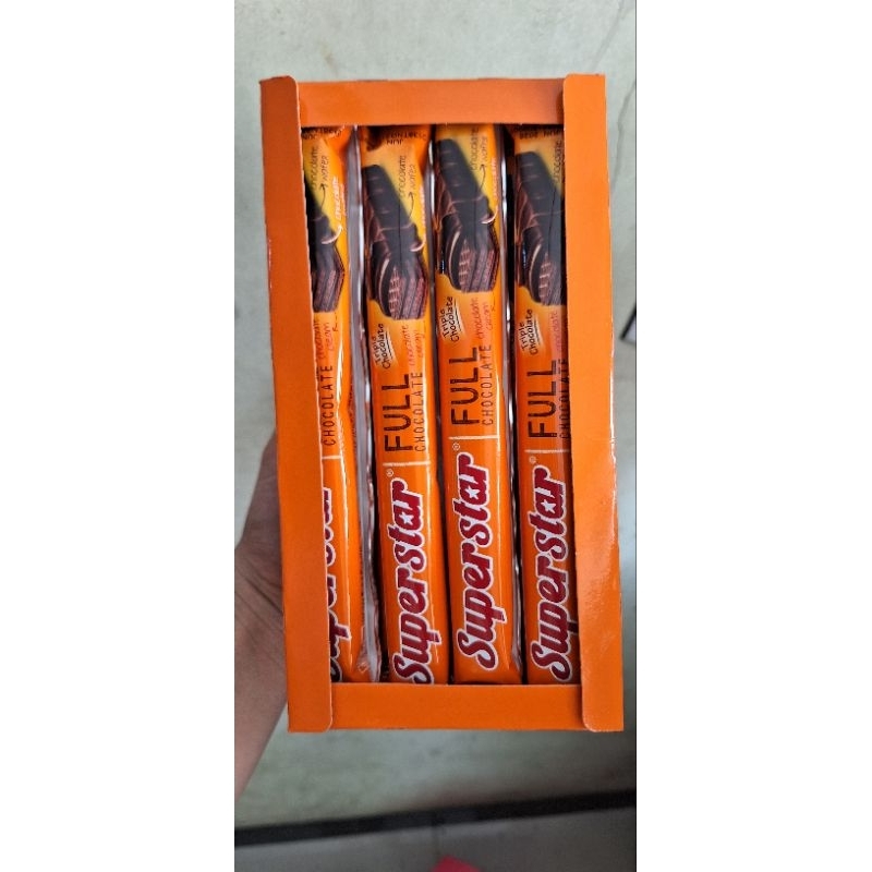 

SuperStar Triple chocolate 16gr (1pack isi 20pcs)