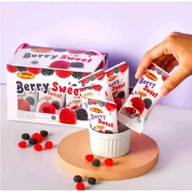 

RANJANI BERRY SWEET GUMMY CANDY 1 BOX ISI 30 PCS