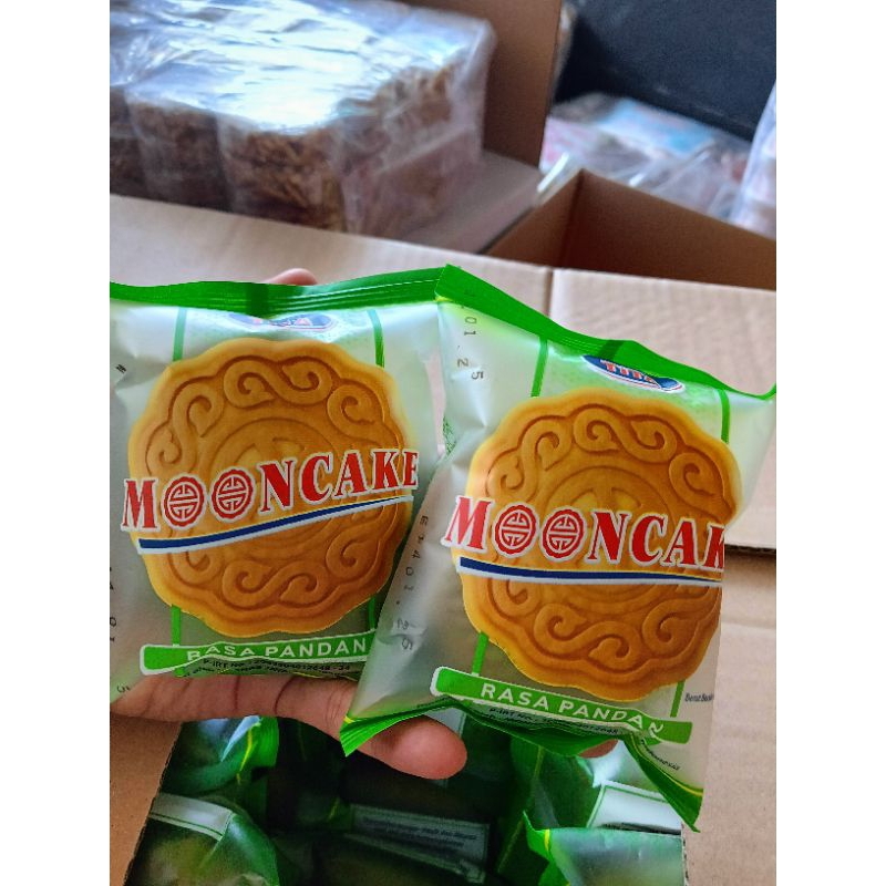 

Mooncake viral best seller 1 paket 5 pcs