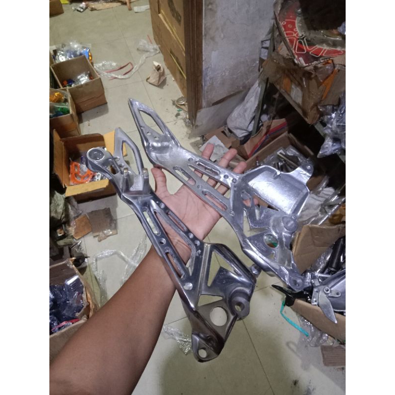 Step Belakang Mp primus Model coak/bostep Belakang Mp Primus/Power Mp primus bahan Almunium babet Pn