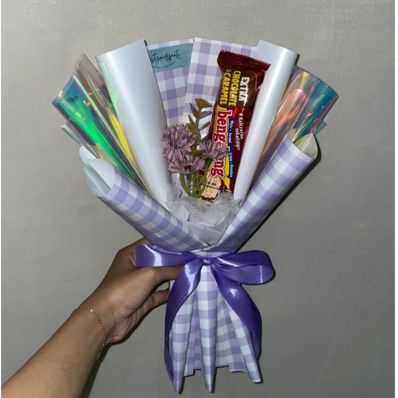 

Buket Jajan Murah Ukuran S Buket Makanan Buket Bunga Artificial Buket Wisuda Kado Ulang Tahun Kado Anniversary Kado Wisuda