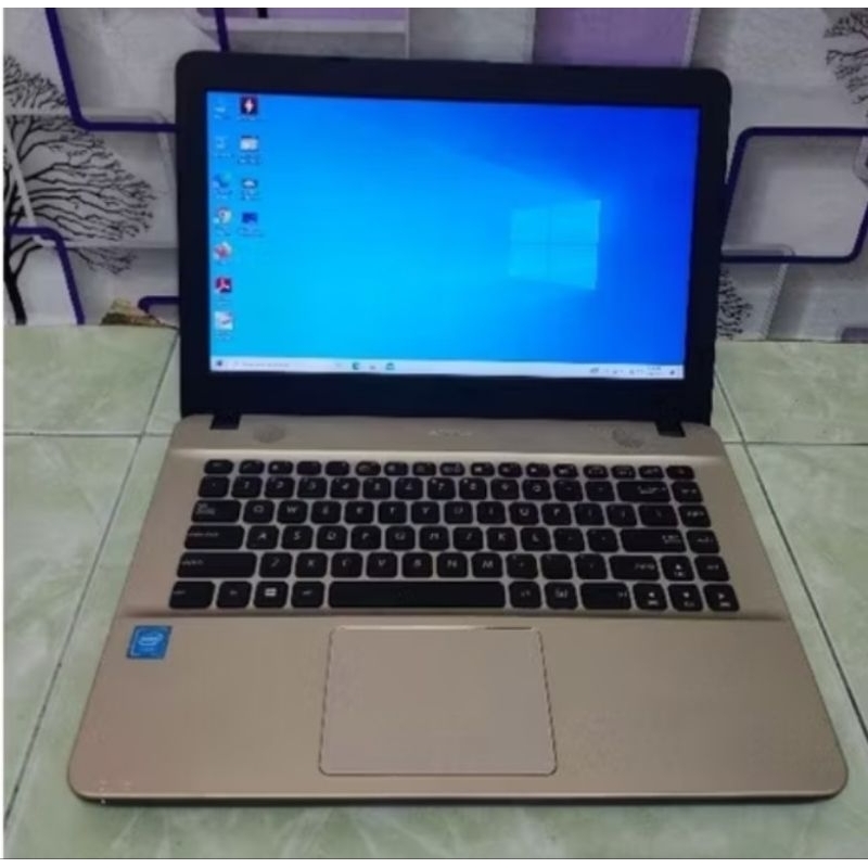 Asus X441NA Intel Celeron N3350 RAM 2gb/500gb mulus