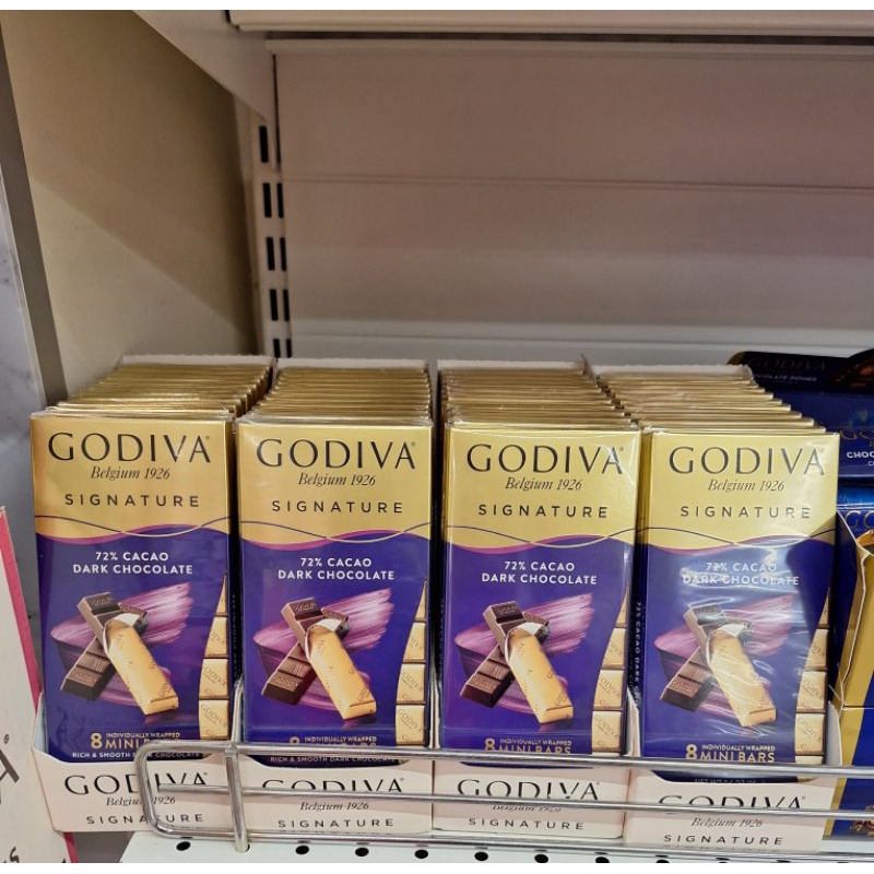 

Kode A Godiva Minibar Dark Chocolate Signature 1 pcs | Cokelat Godiva 1 pcs | Turkish Chocolate | Cokelat Turki | Cokelat Import | Jastip Turki