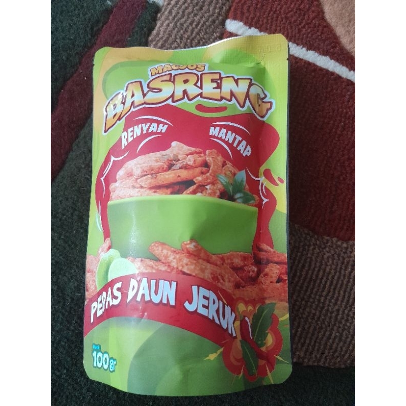 

basreng pedas rasa daun jeruk