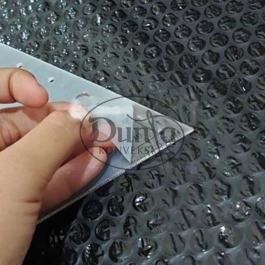 

Penggaris Jahit Pola Segitiga Skala 13.5 Triangle Mika Akrilik Acrylic