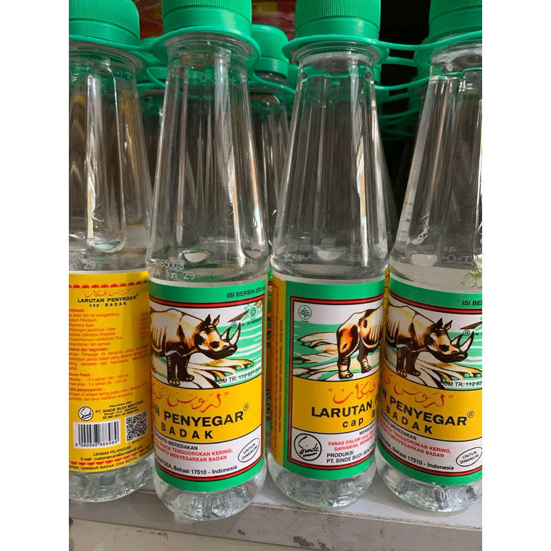 

Larutan botol Cap Badak 200ml