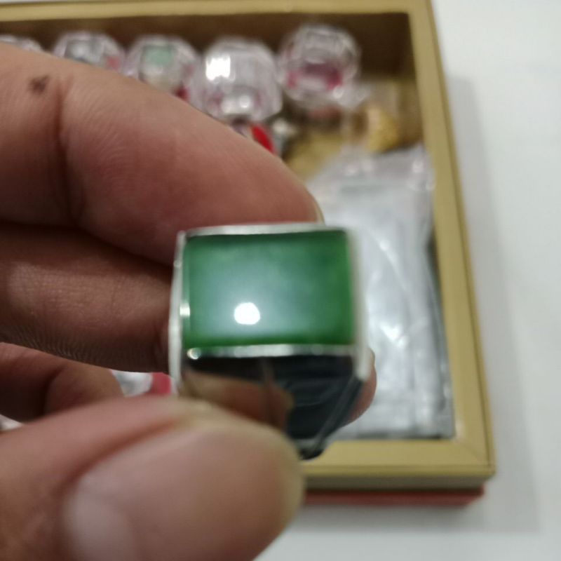 natural jamrud columbia