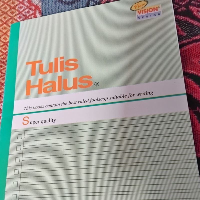 

Buku Tulis Halus Vision Tegak Bersambung