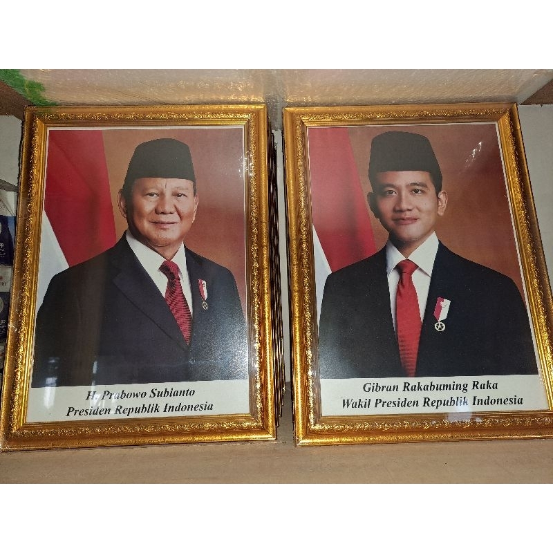 foto presiden + bingkai