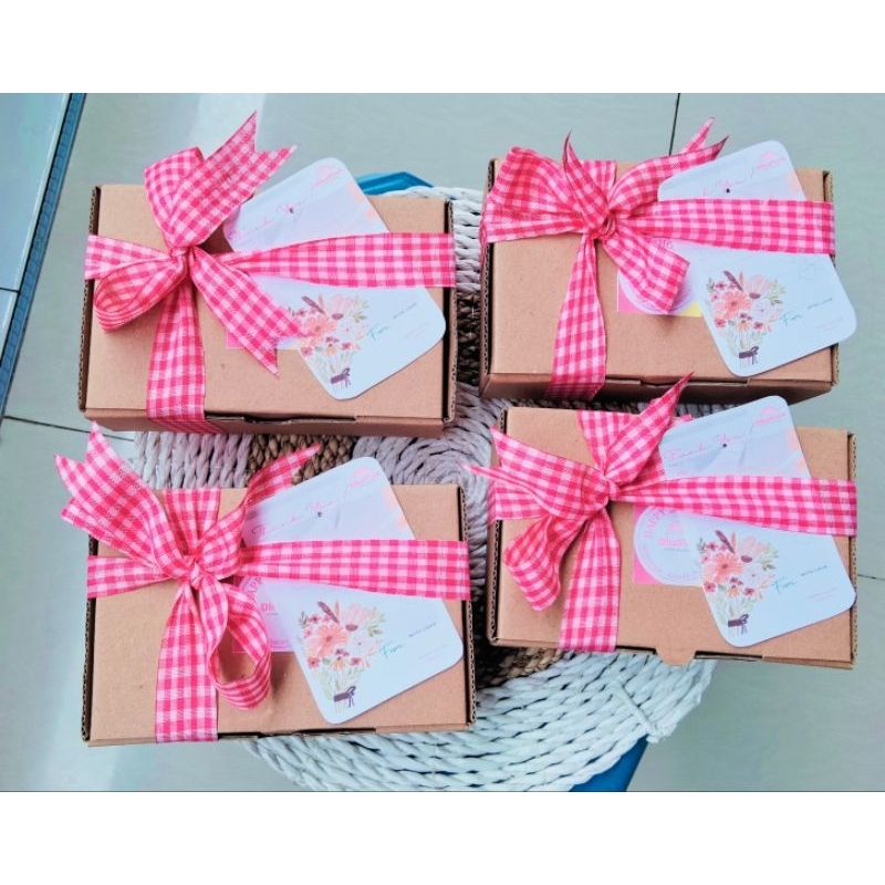 

Kado Ulang Tahun / Kado Hari Ibu