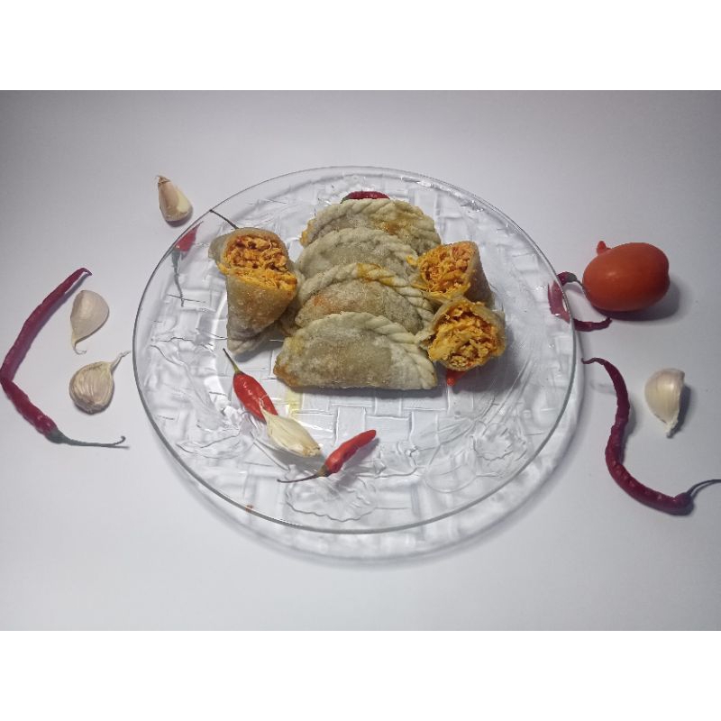 

Cireng isi ayam suir pedas (5 pcs Sedang)