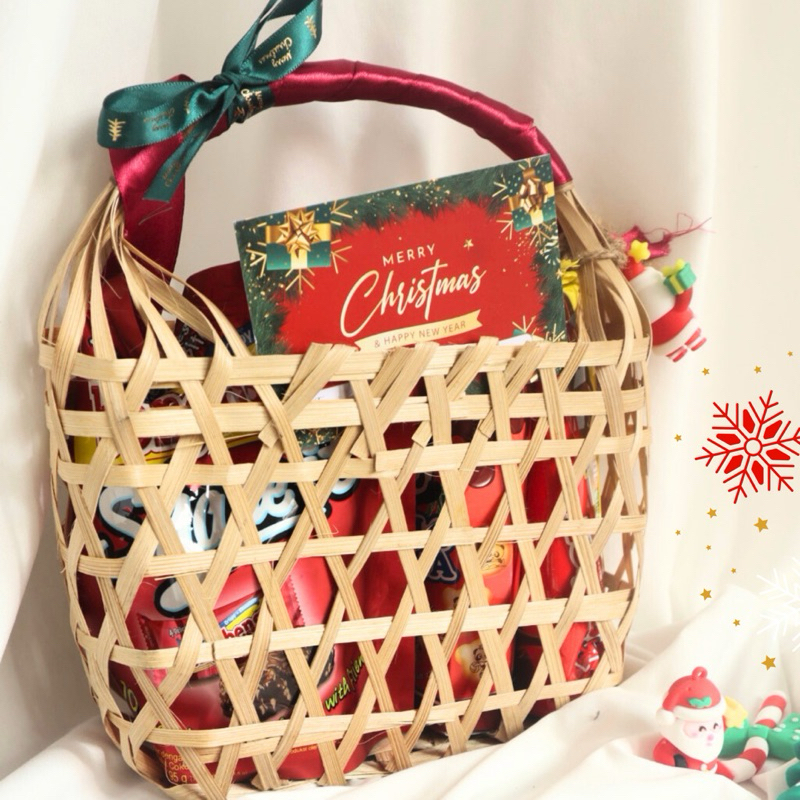 

HAMPERS GIFT NATAL MERRY CHRISTMAS HADIAH KUE CANDLE SNAKCKS MURAH READY