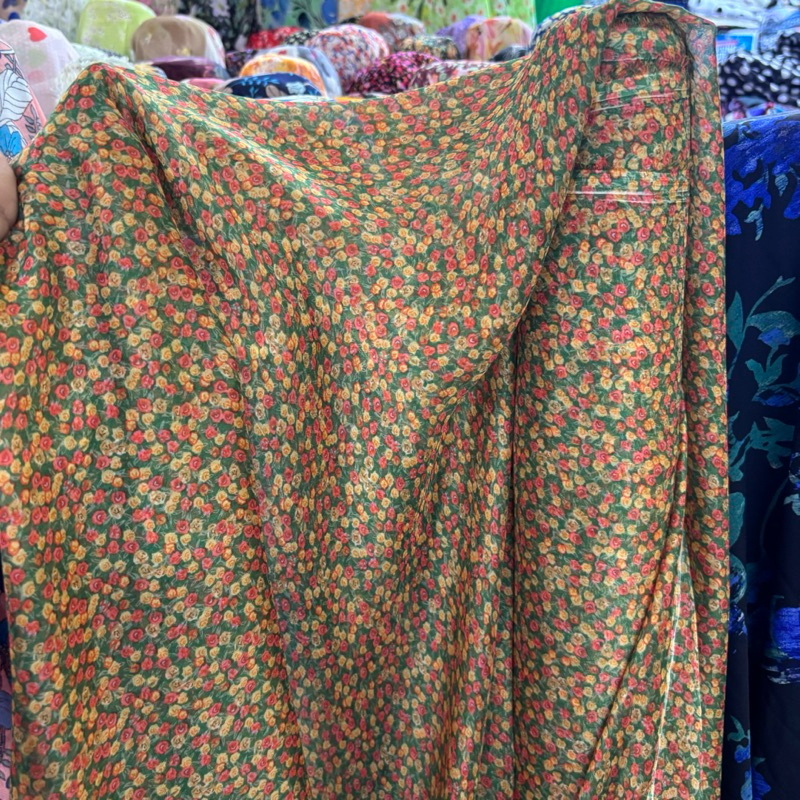 kain Sifon sutra premium - kain sifon motif bunga kecil - kain ceruty motif bunga premium - kain bah