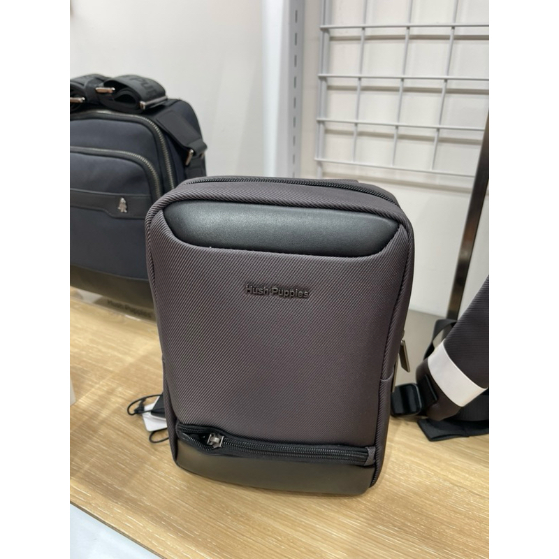 Chest Bag Pria Hush Puppies Original - RFID