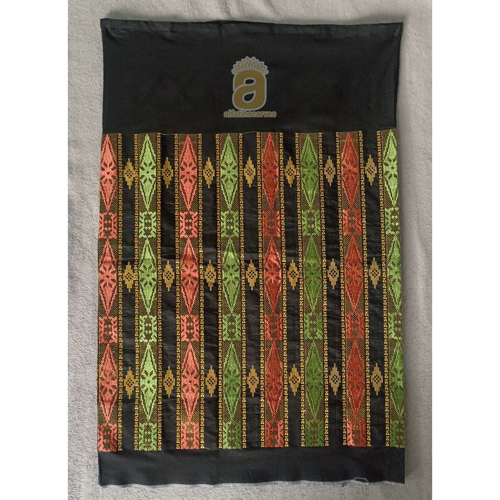 [Motif B] Sarung Lagosi Sutra Bordir / Sarung Bordir / Sarung Serut / Sarung Sutra Sengkang / Sutera