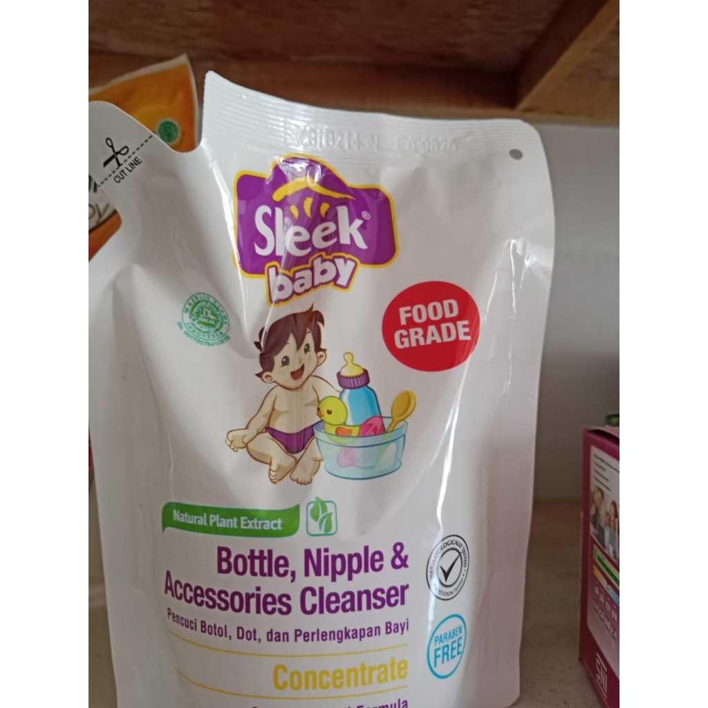 Pencuci botol bayi Sleek 450ml