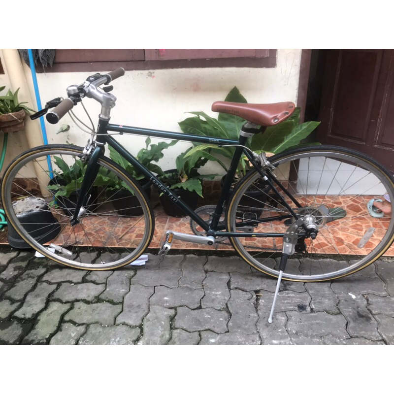 SEPEDA LONDON TAXI CRMO 700