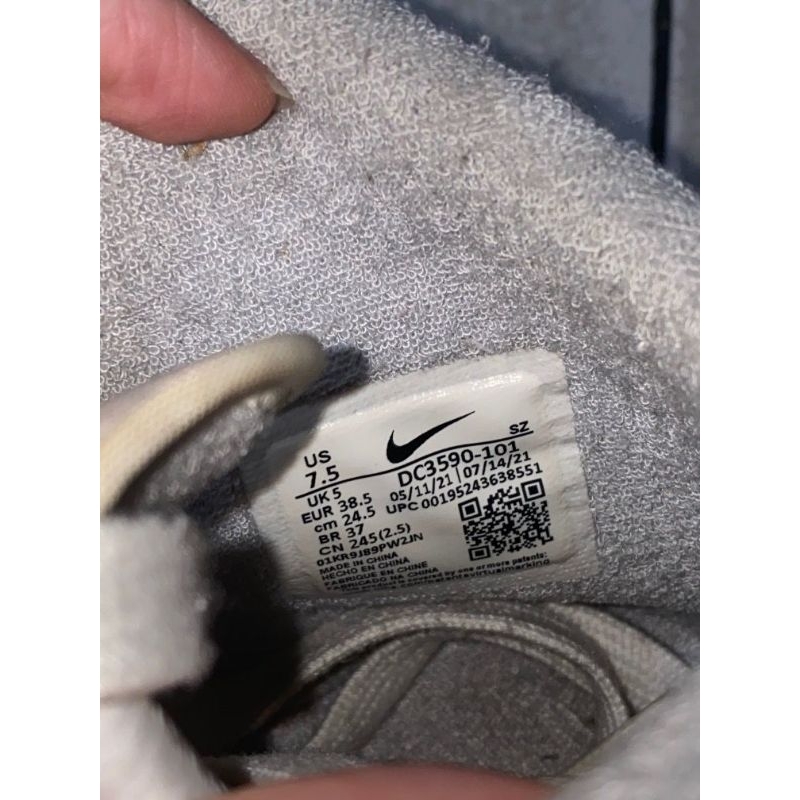 PRELOVED Nike air jordan