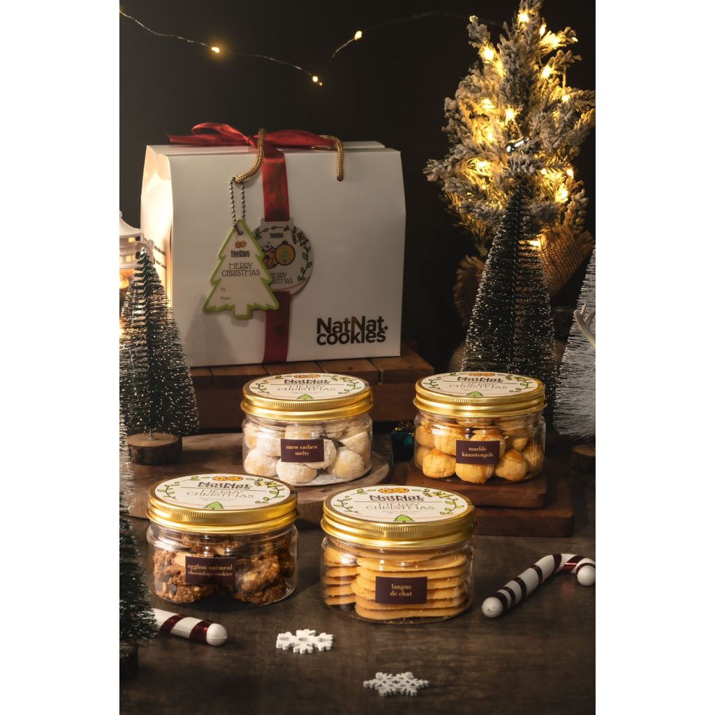

NatNat Cookies Christmas Hampers Kue Kering Premium Isi 2 jar