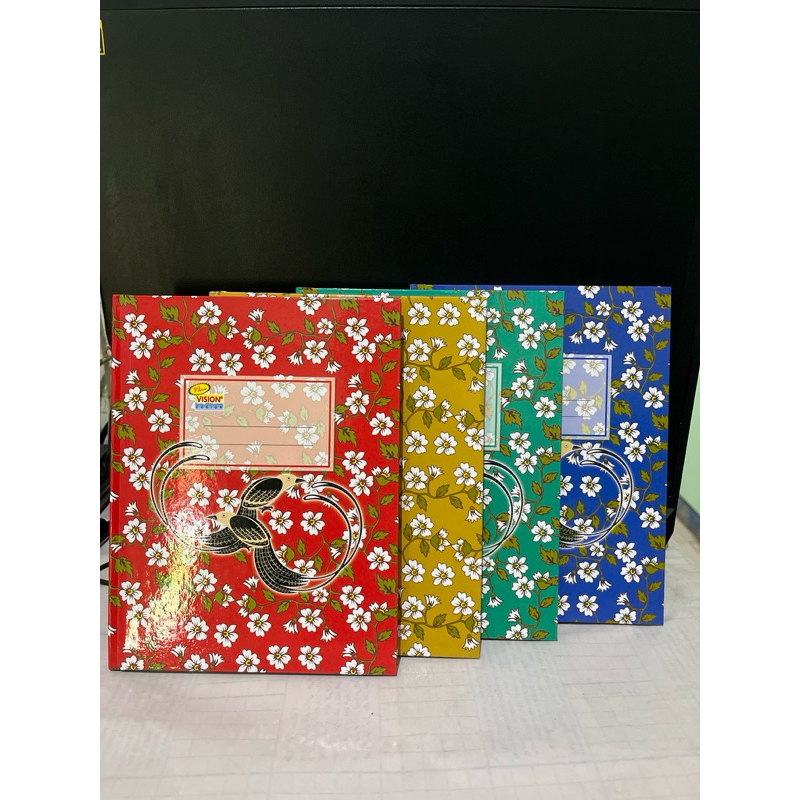 

Buku Hardcover Kwarto Vision Isi 100 Lembar
