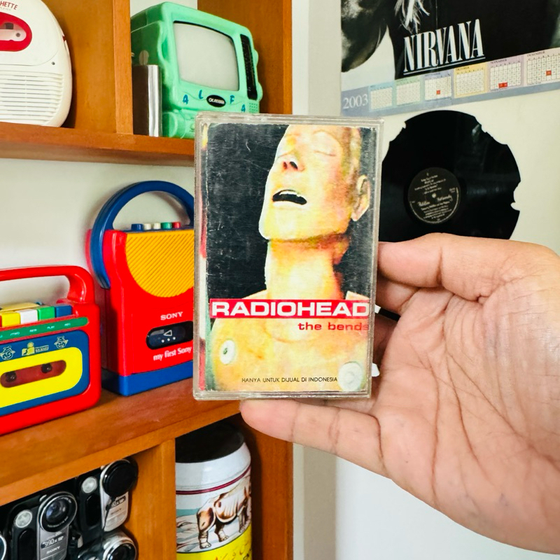 Kaset Pita / Tape / Walkman Radiohead The Bends Original 100% Berfungsi / Tested Indonesia Luar Camp