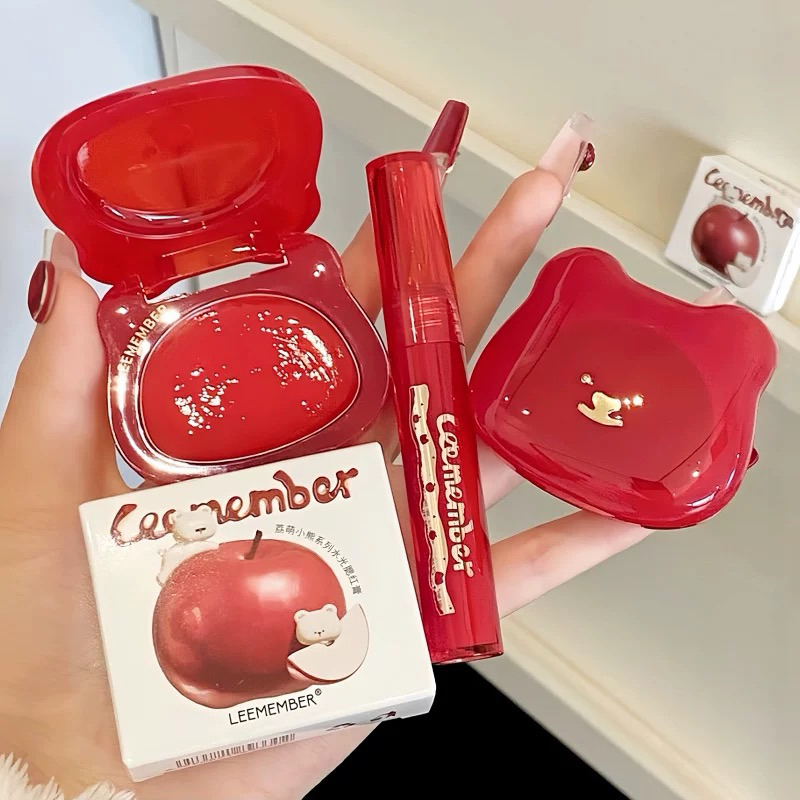 [READY] LEEMEMBER Blush Apple Bear Christmas Highlight Balm Blush Water Light Shimmer Waterproof
