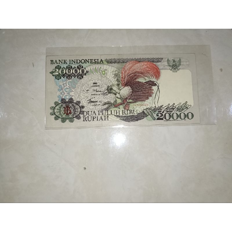 uang 20000 / dua puluh ribu rupiah cendrawasih tahun 1992 asli unc