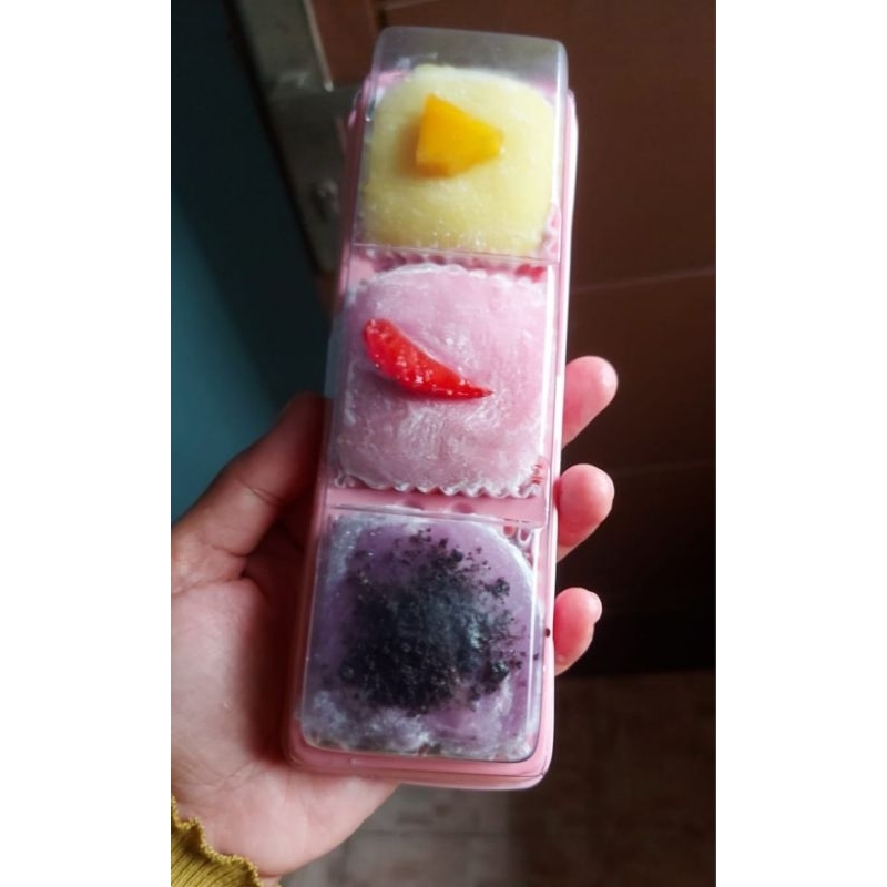 

Mochi homemade aneka rasa isi 3 hanya untuk INSTANT atau SAMEDAY